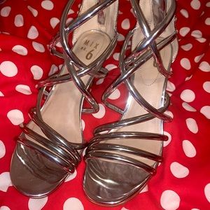 Mix no. 6 Silver Heels